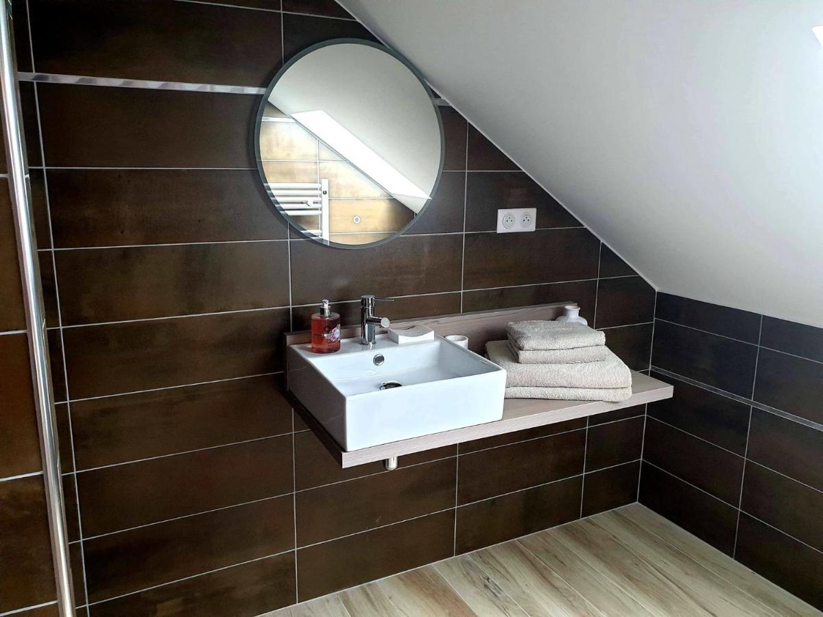 Le 4 Bed & Breakfast Montignac-Lascaux Exterior photo