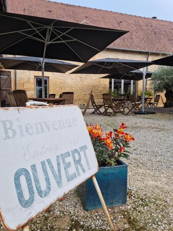 Le 4 Bed & Breakfast Montignac-Lascaux Exterior photo